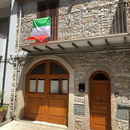 Tatil Evi Un Balcone Sul Mare-casa I Carruggi- Sicilia&toscana- Basicò