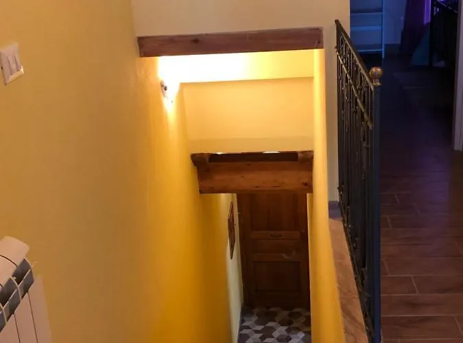 Un Balcone Sul Mare-casa I Carruggi- Sicilia&toscana- Basicò